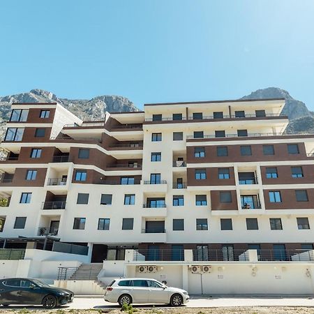 Miracle Apartment Kotor Bagian luar foto