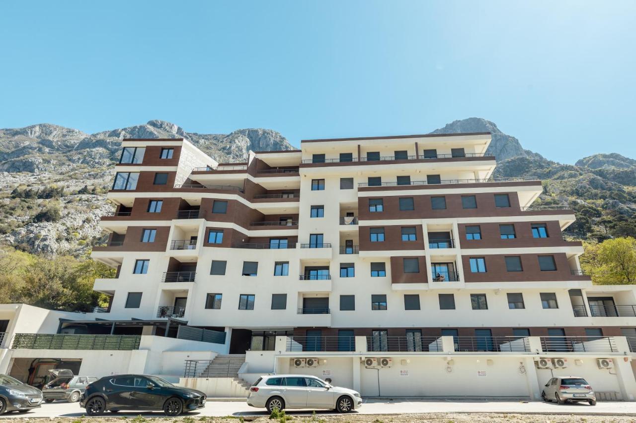 Miracle Apartment Kotor Bagian luar foto