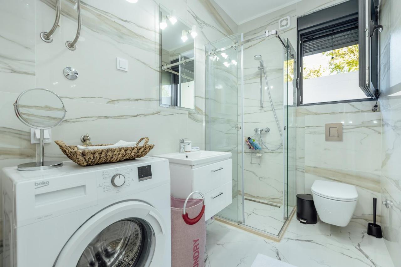 Miracle Apartment Kotor Bagian luar foto